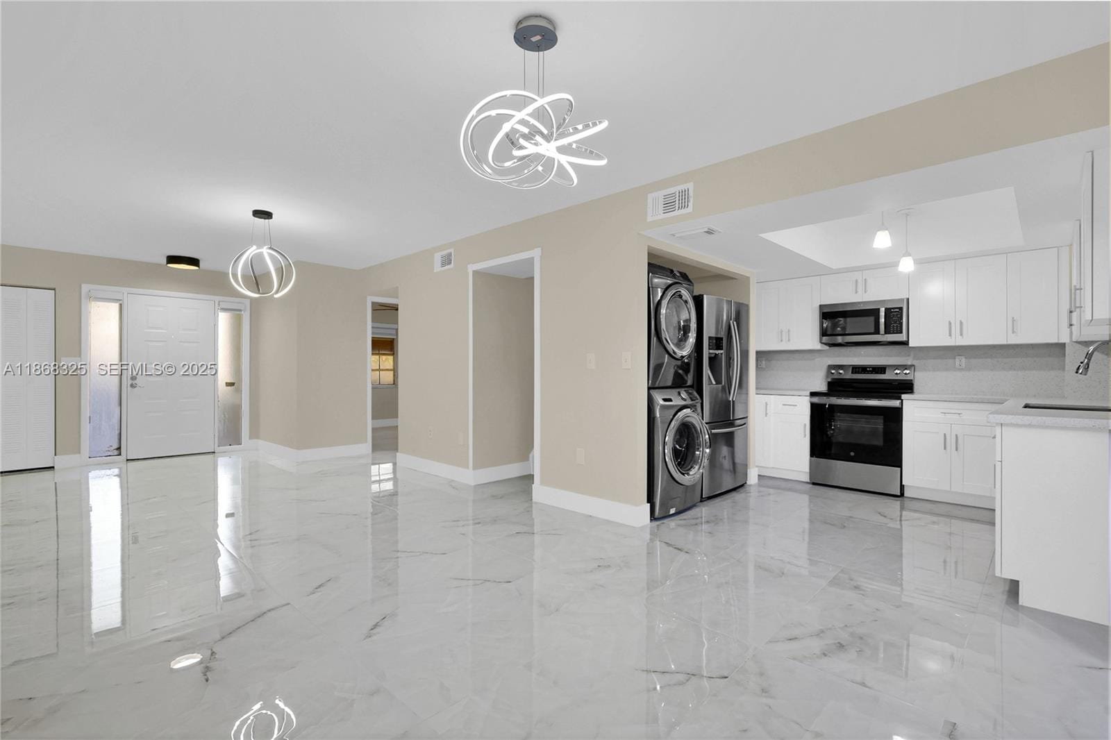 5128 SW 123rd Avenue, Cooper City, FL 33330 photo 2