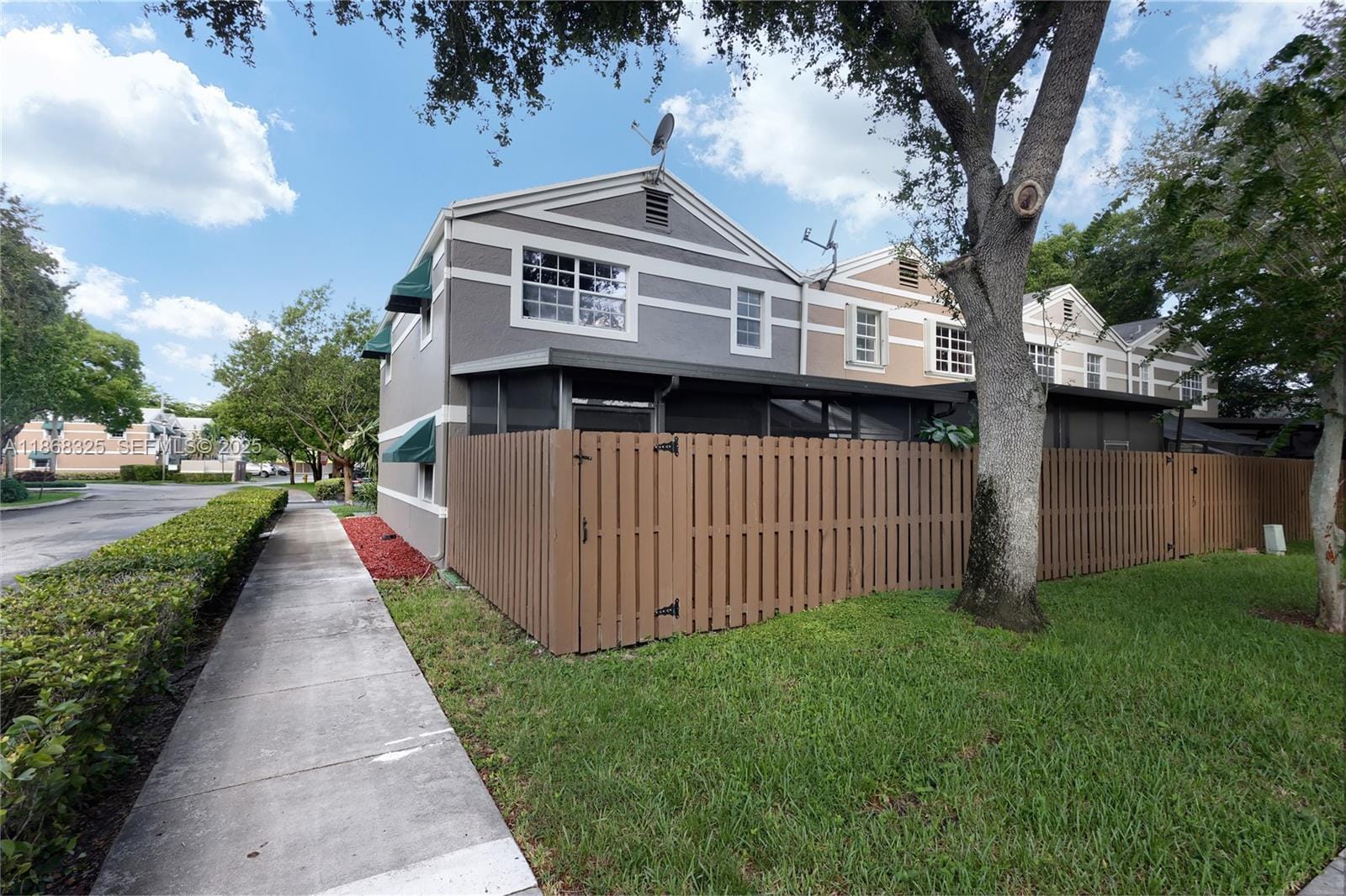 5128 SW 123rd Avenue, Cooper City, FL 33330 photo 17