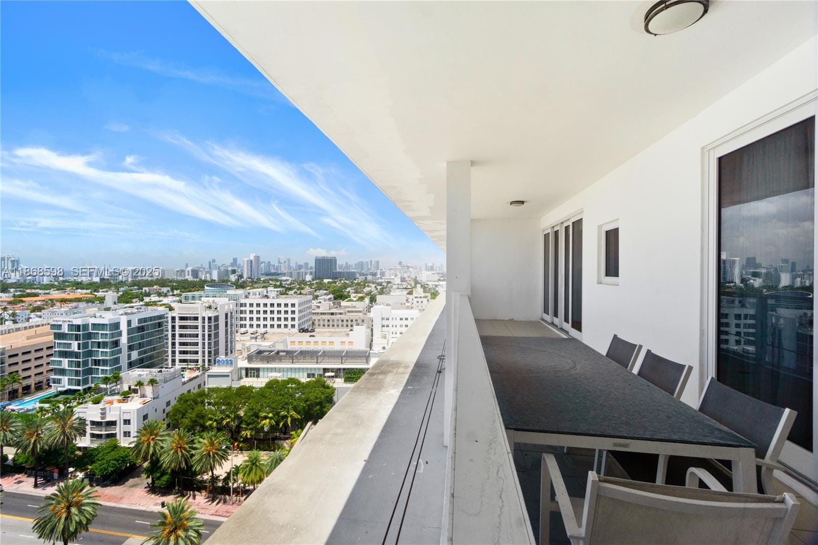 100 Lincoln Road PH14 — photo 2