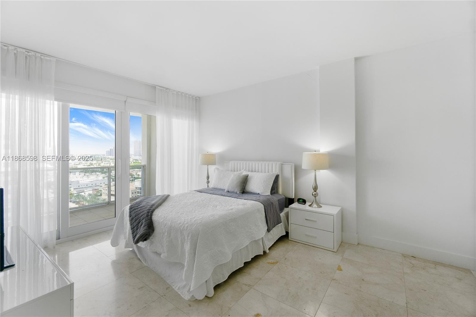 100 Lincoln Road PH14, Miami Beach, FL 33139 photo 13