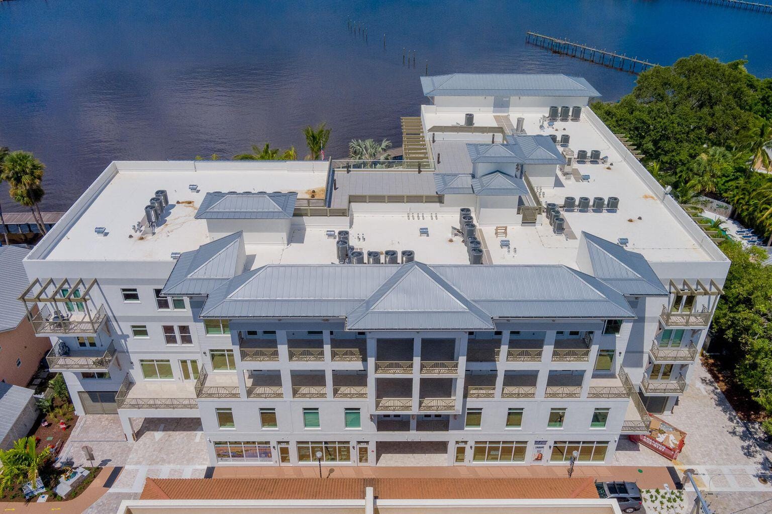 41 SW Seminole Street 210, Stuart, FL 34994 photo 4
