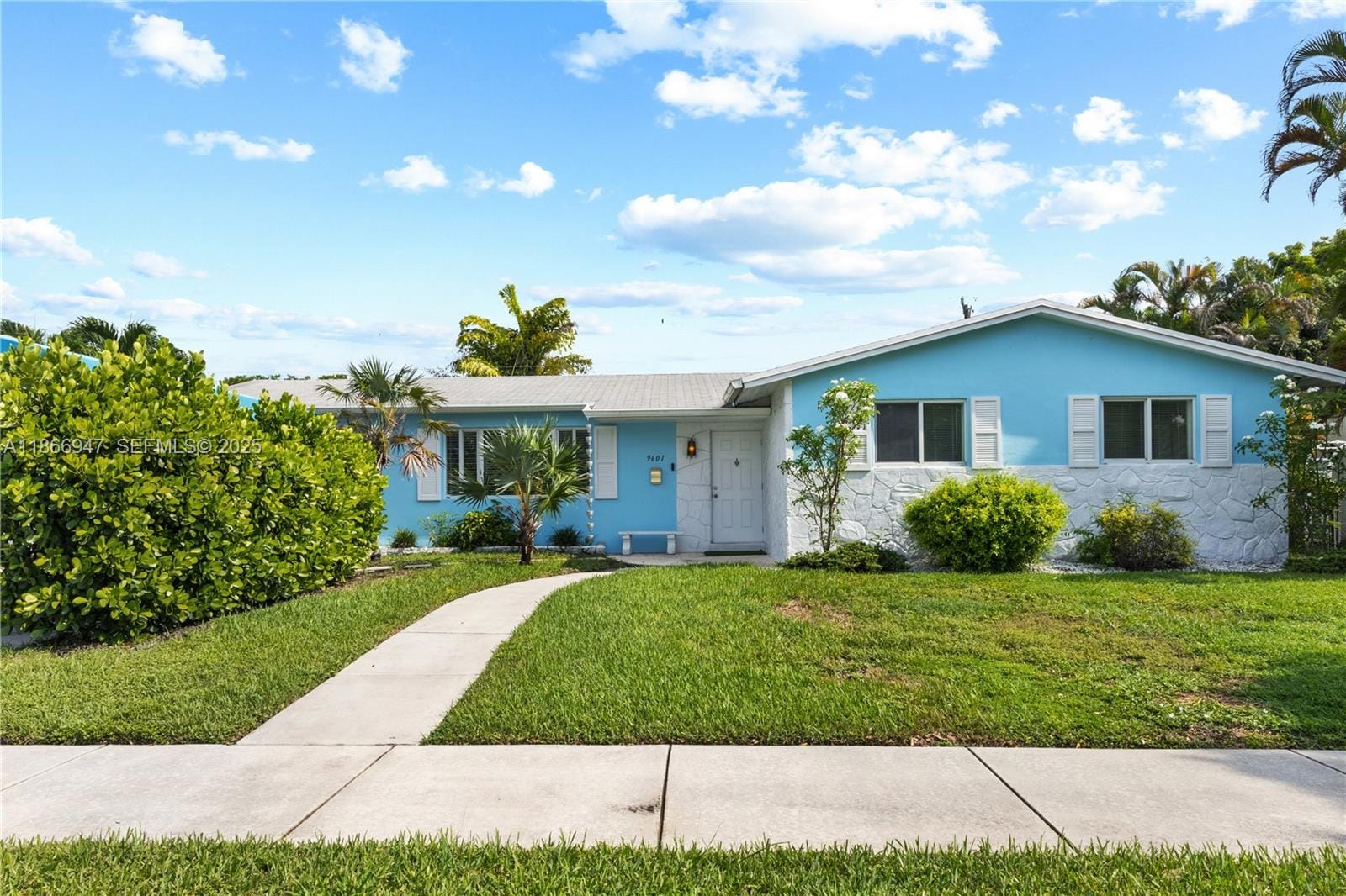 9601 SW 58th Street, Miami, FL 33173