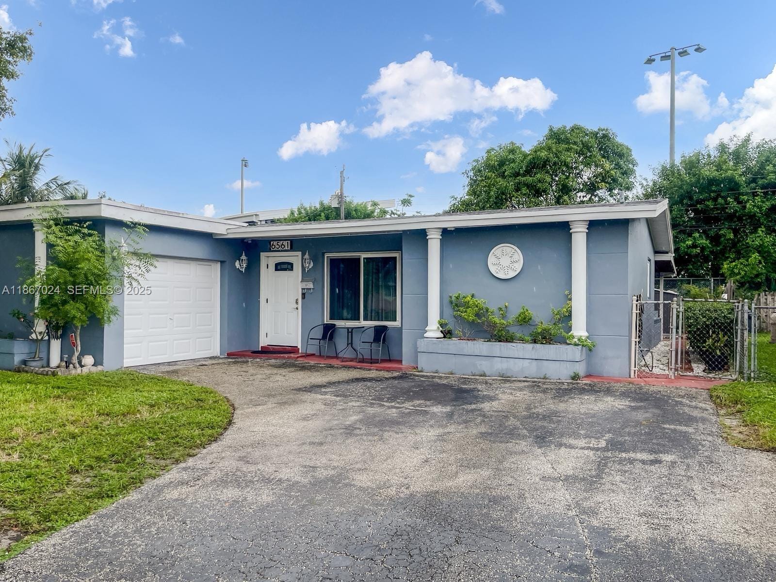 6561 NW 22nd Street, Sunrise, FL 33313