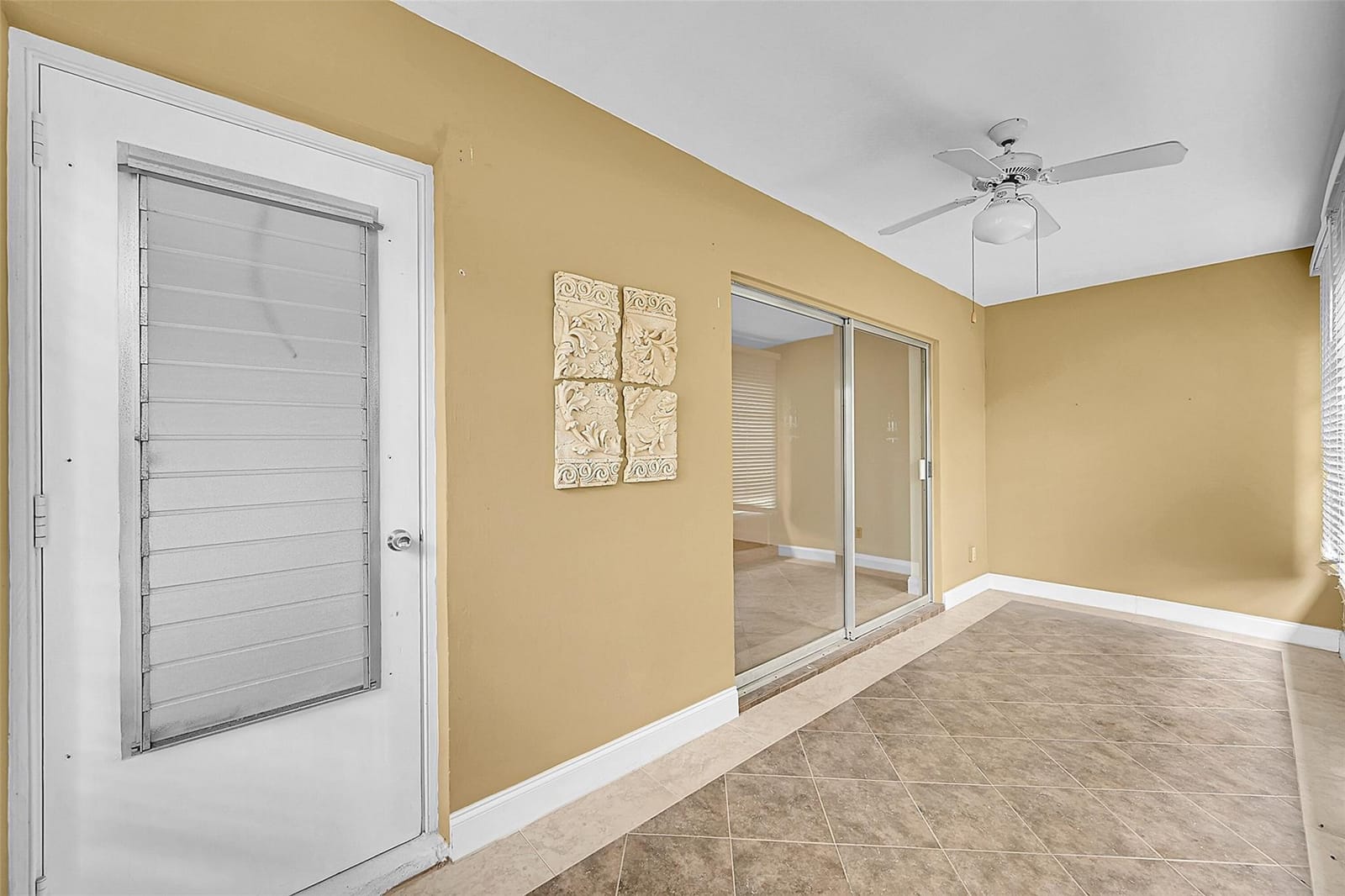 2111 NE 42nd Court 201w, Lighthouse Point, FL 33064 photo 16