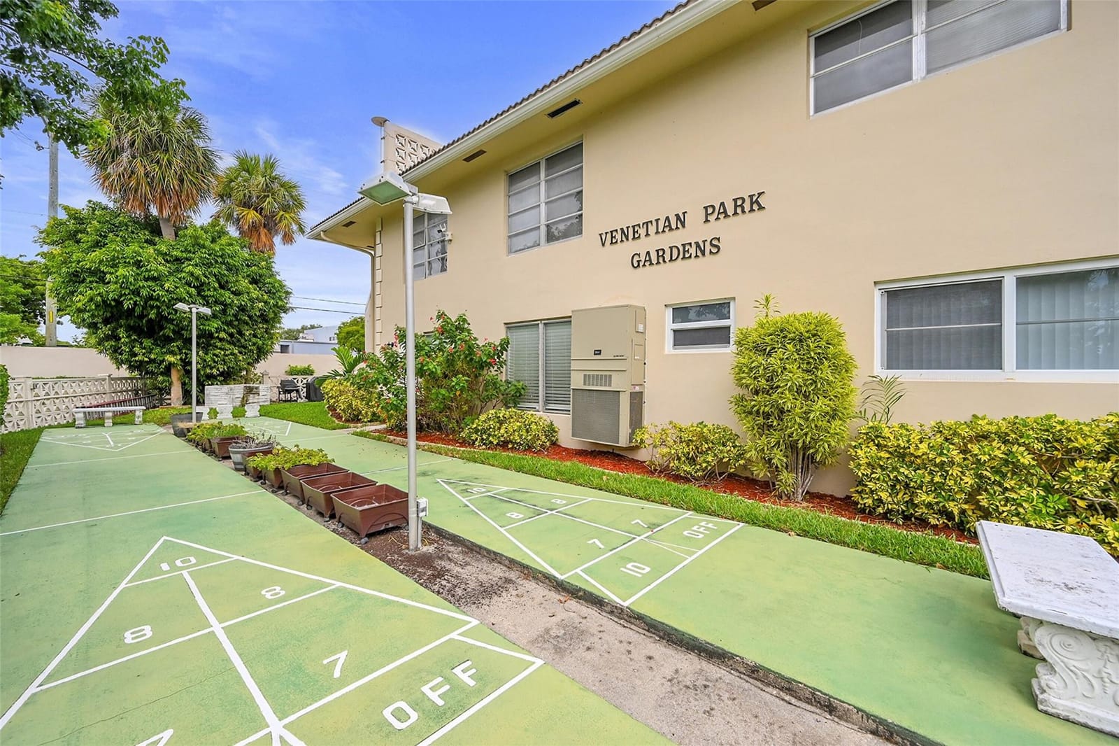 2111 NE 42nd Court 201w, Lighthouse Point, FL 33064 photo 21