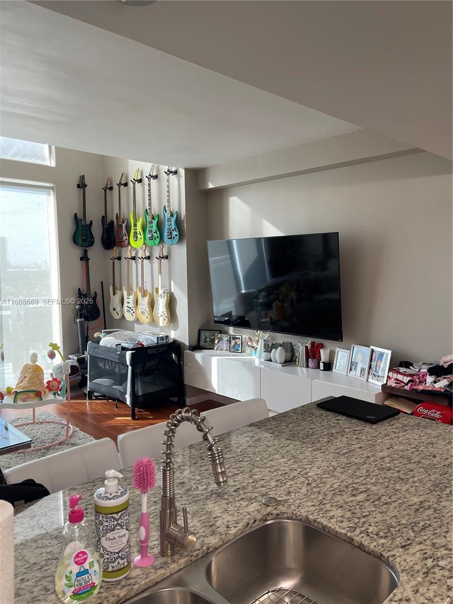 3000 NE 188th Street 706 — photo 10