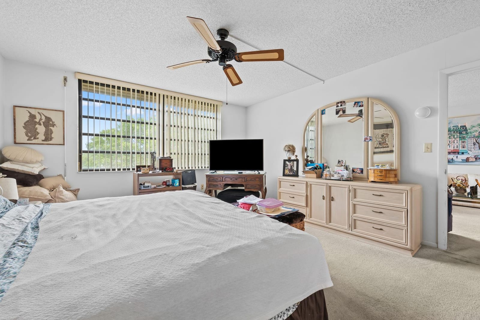 1000 Colony Point Circle 311 — photo 9