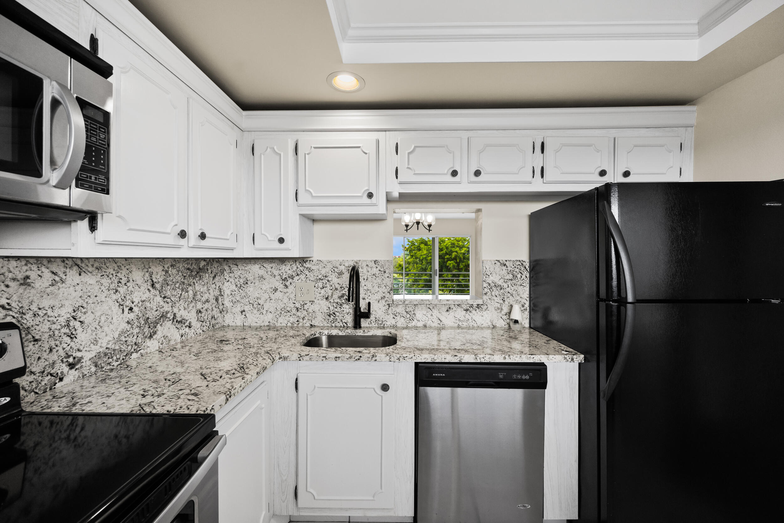 3590 Via Poinciana 510, Lake Worth, FL 33467, Lake Worth