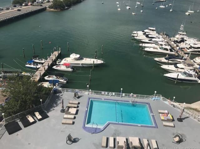 7904 West Drive 215, Bayshore Yacht & Tennis C, North Bay Village, FL