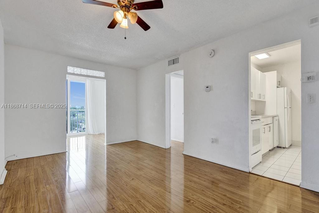 1251 NE 108th Street 411, Miami, FL 33161 photo 16