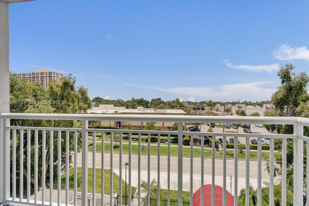 1251 NE 108th Street 411, Miami, FL 33161 photo 30