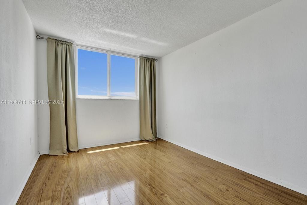 1251 NE 108th Street 411, Miami, FL 33161 photo 9