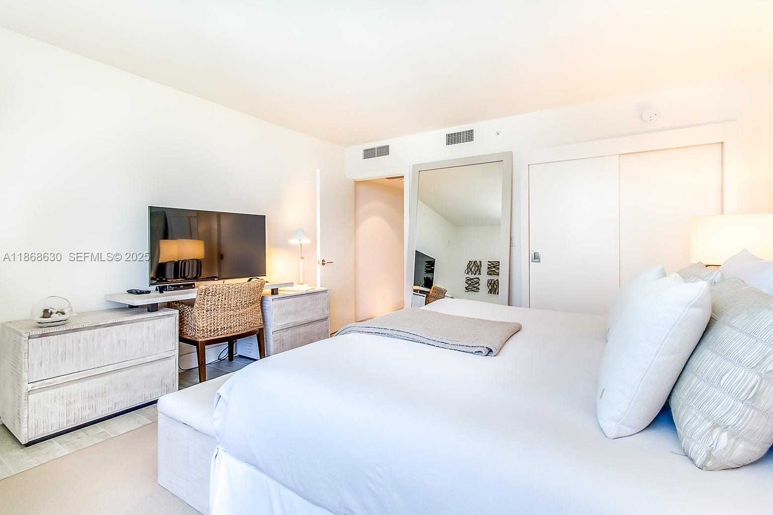 102 24th Street 1016, Miami Beach, FL 33139 photo 11