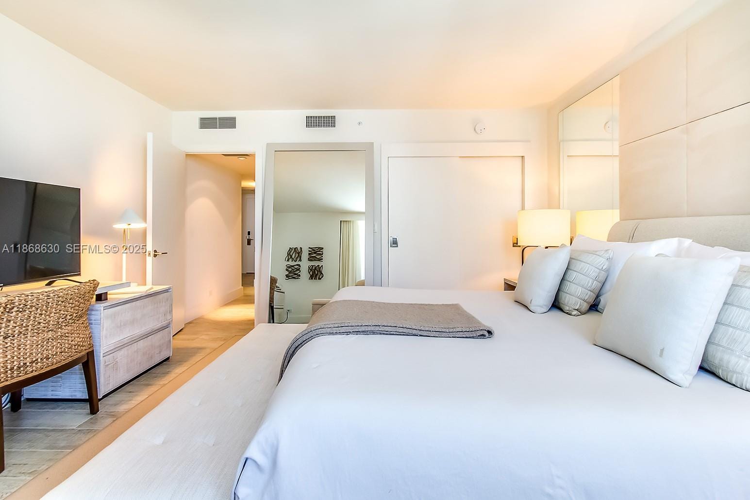 102 24th Street 1016, Miami Beach, FL 33139 photo 12