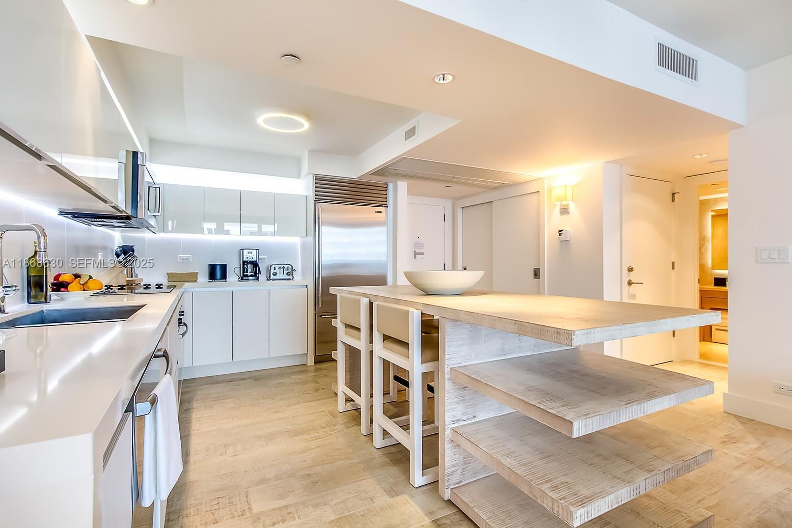 102 24th Street 1016, Miami Beach, FL 33139 photo 10