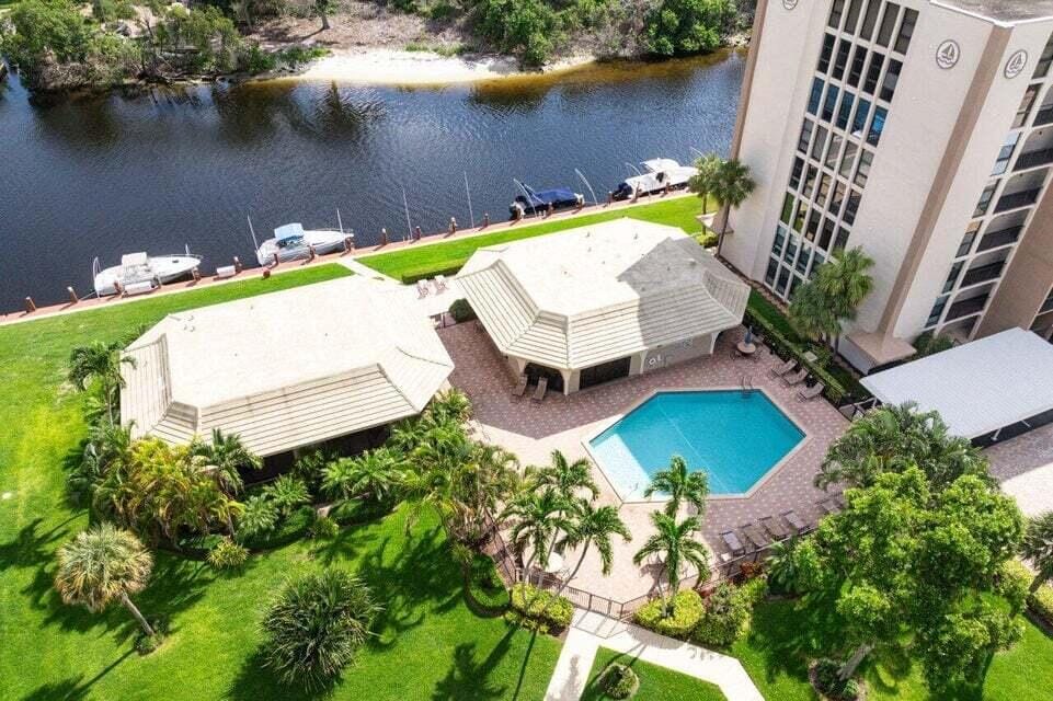 1631 Riverview Road 606, Deerfield Beach, FL 33441 photo 23