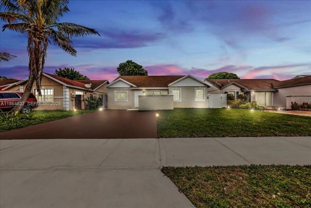 20327 NW 33rd Avenue, sold in Leslie Patio Homes Sec 4, Miami Gardens, FL