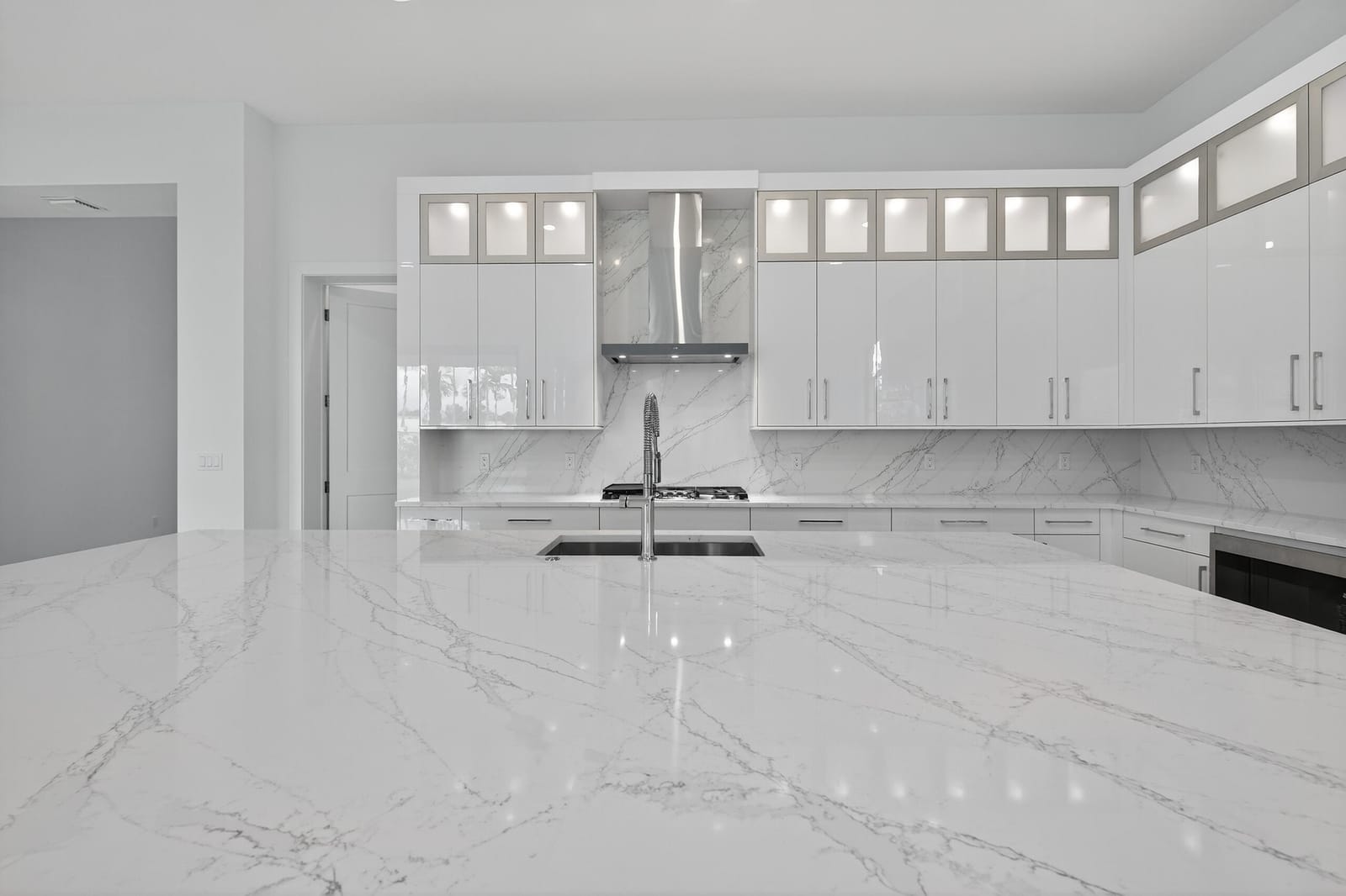 9144 Coral Isles Circle — photo 10