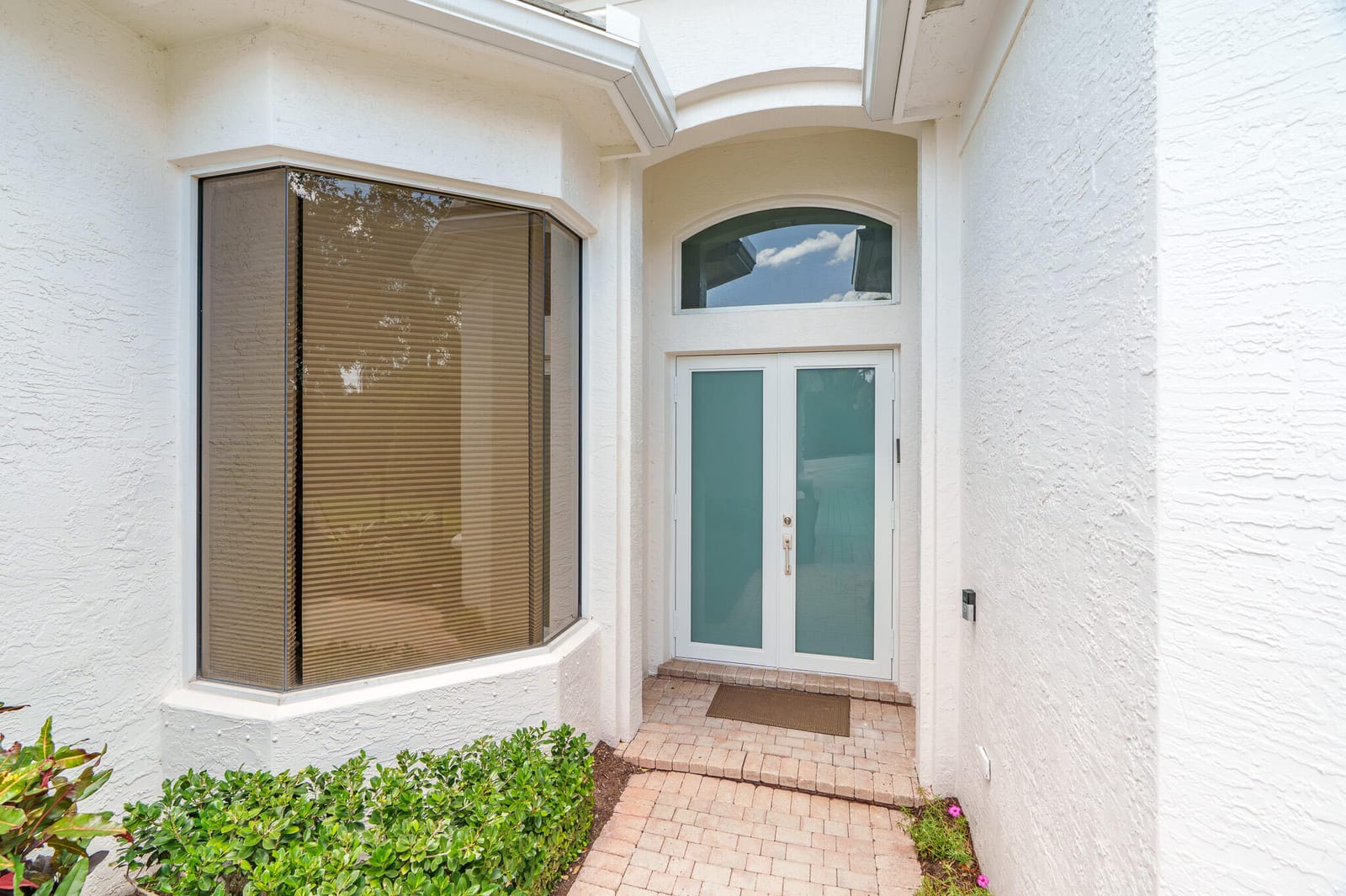 7831 Villa D Este Way — photo 2