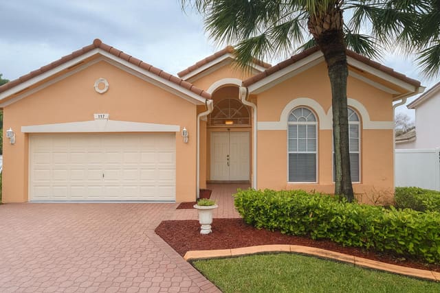 182 SW 164th Avenue, sold in Pembroke Shores, Pembroke Pines, FL