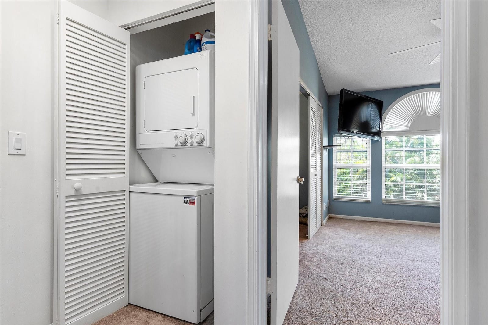 610 SE 14th Court 6, Fort Lauderdale, FL 33316 photo 19