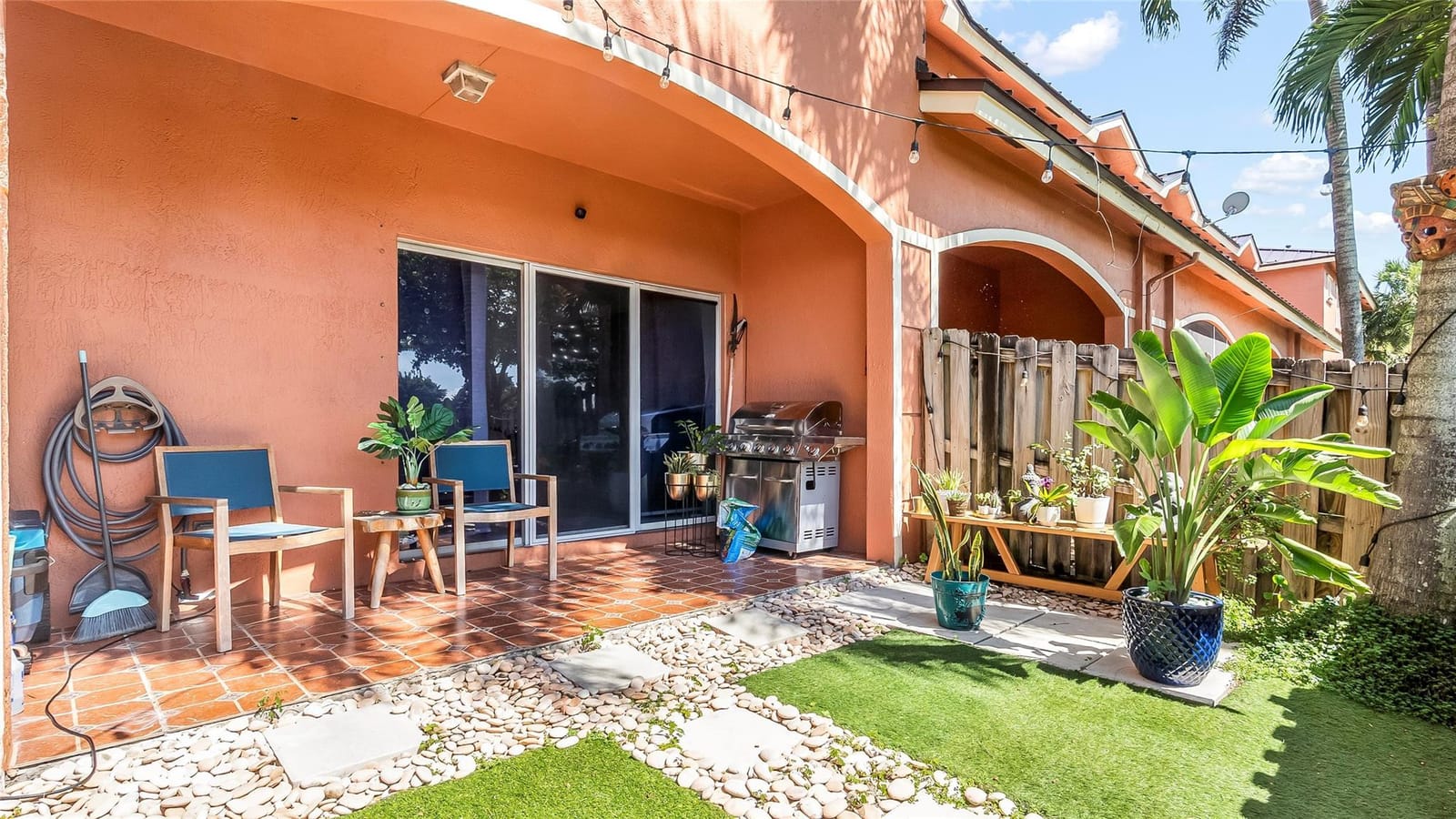 964 NW 100th Avenue, Pembroke Pines, FL 33024 photo 27