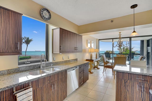 5380 N Ocean Drive 2-I, sold in Eastpointe, Singer Island, FL
