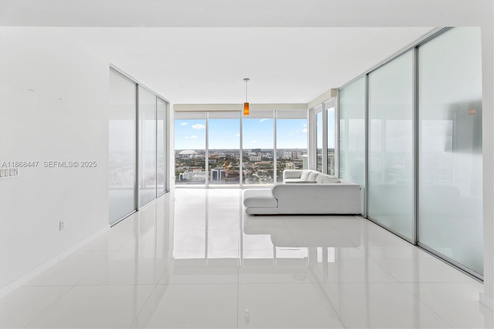 1040 Biscayne Boulevard 3106 — photo 4