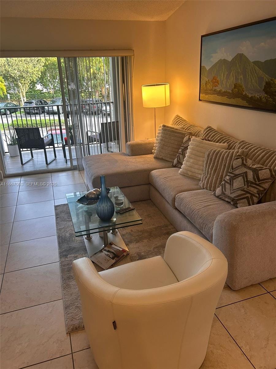 4370 NW 107th Avenue 205, Doral, FL 33178 photo 2