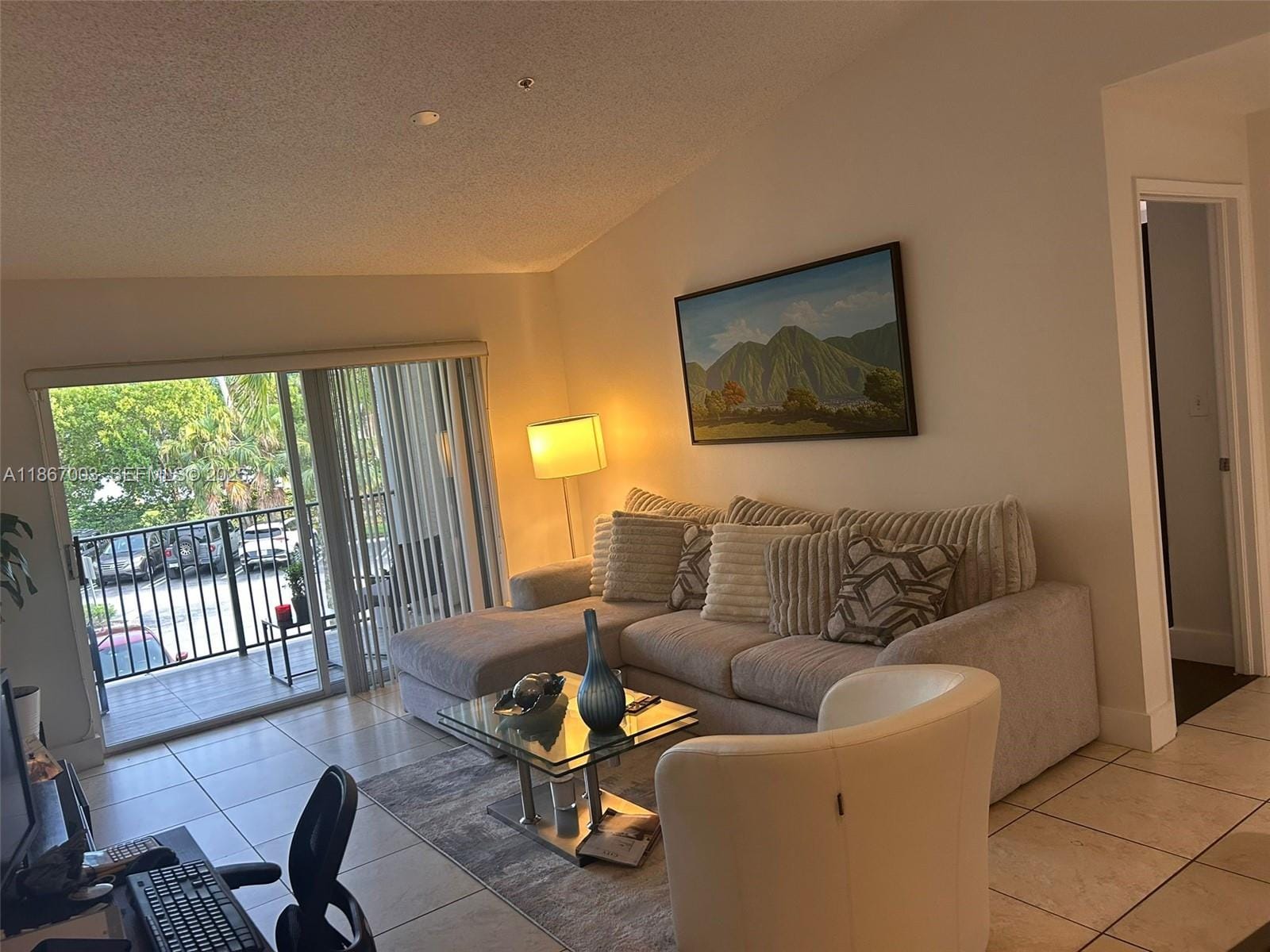 4370 NW 107th Avenue 205, Doral, FL 33178 photo 3