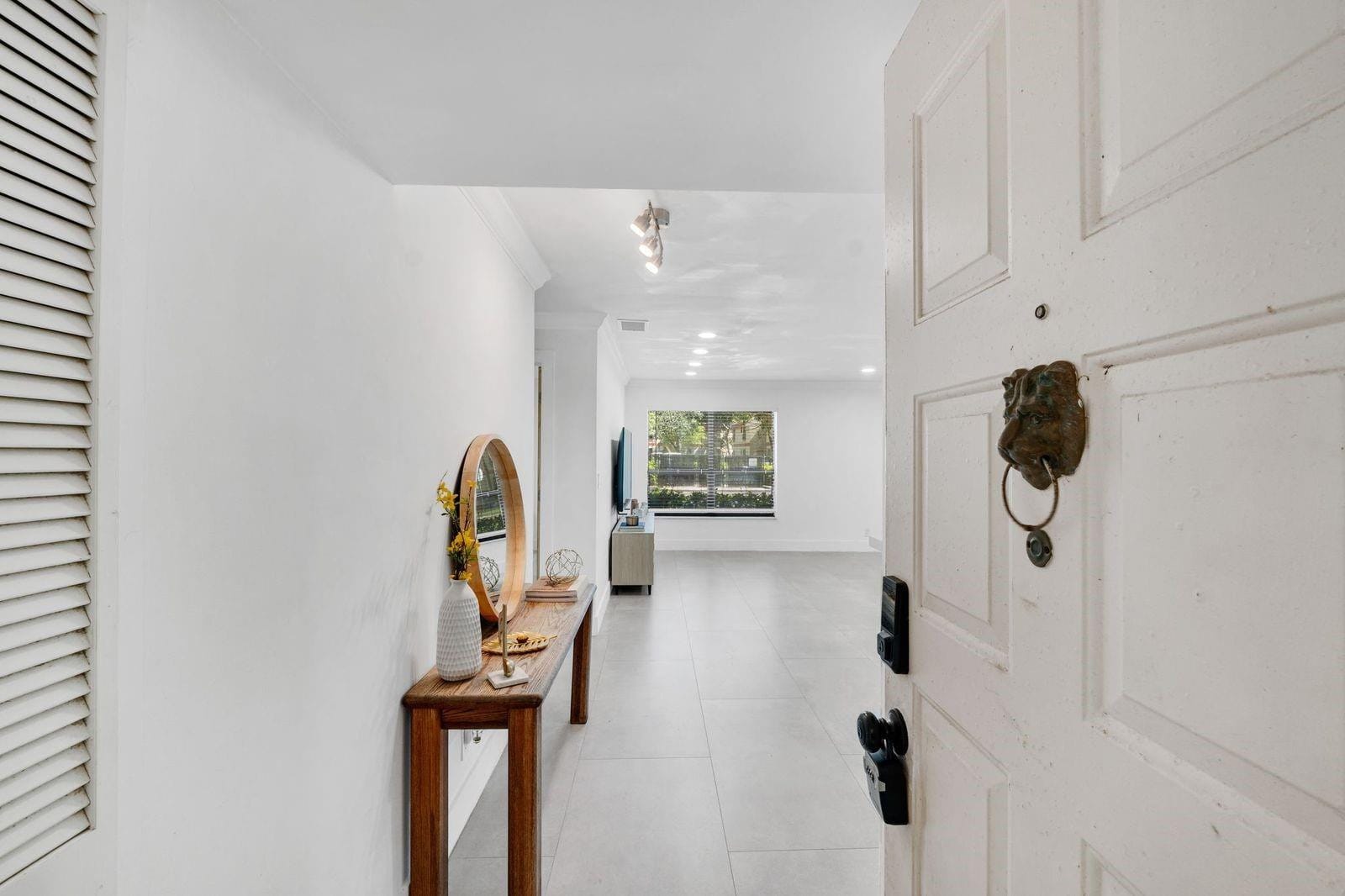 4125 S Carambola Circle 2126 — photo 6