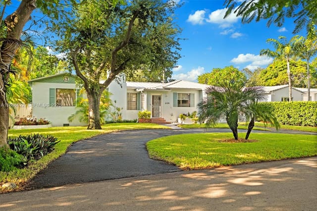 430 NE 52nd Terrace, sold in Bayshore Plaza, Miami, FL