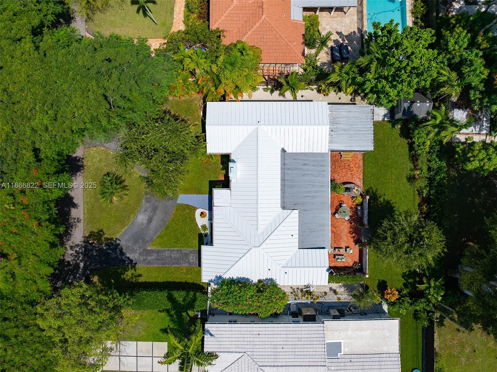 430 NE 52nd Terrace, Miami, FL 33137 photo 16