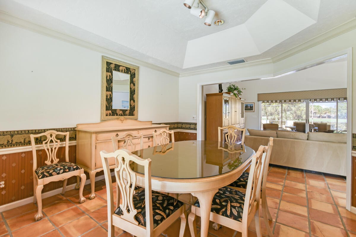 151 Country Club Drive, Tequesta, FL 33469 photo 12