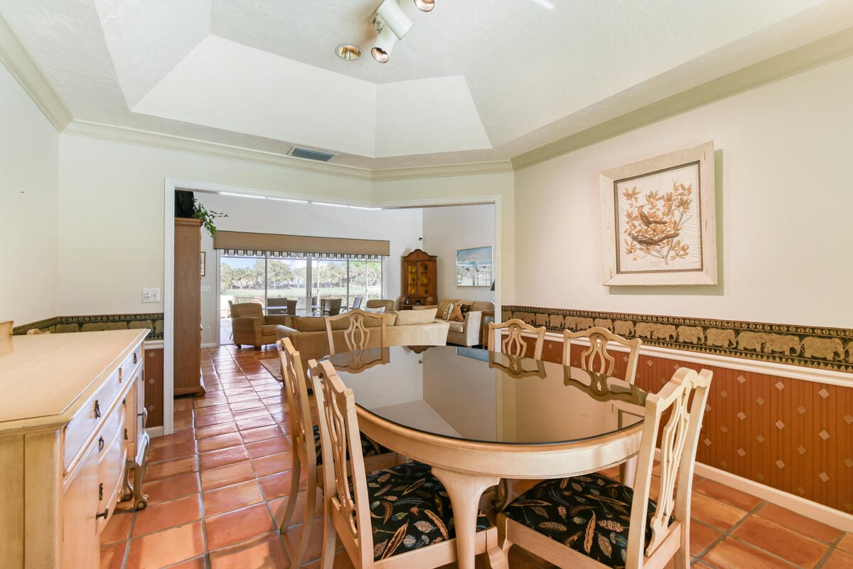 151 Country Club Drive, Tequesta, FL 33469 photo 13