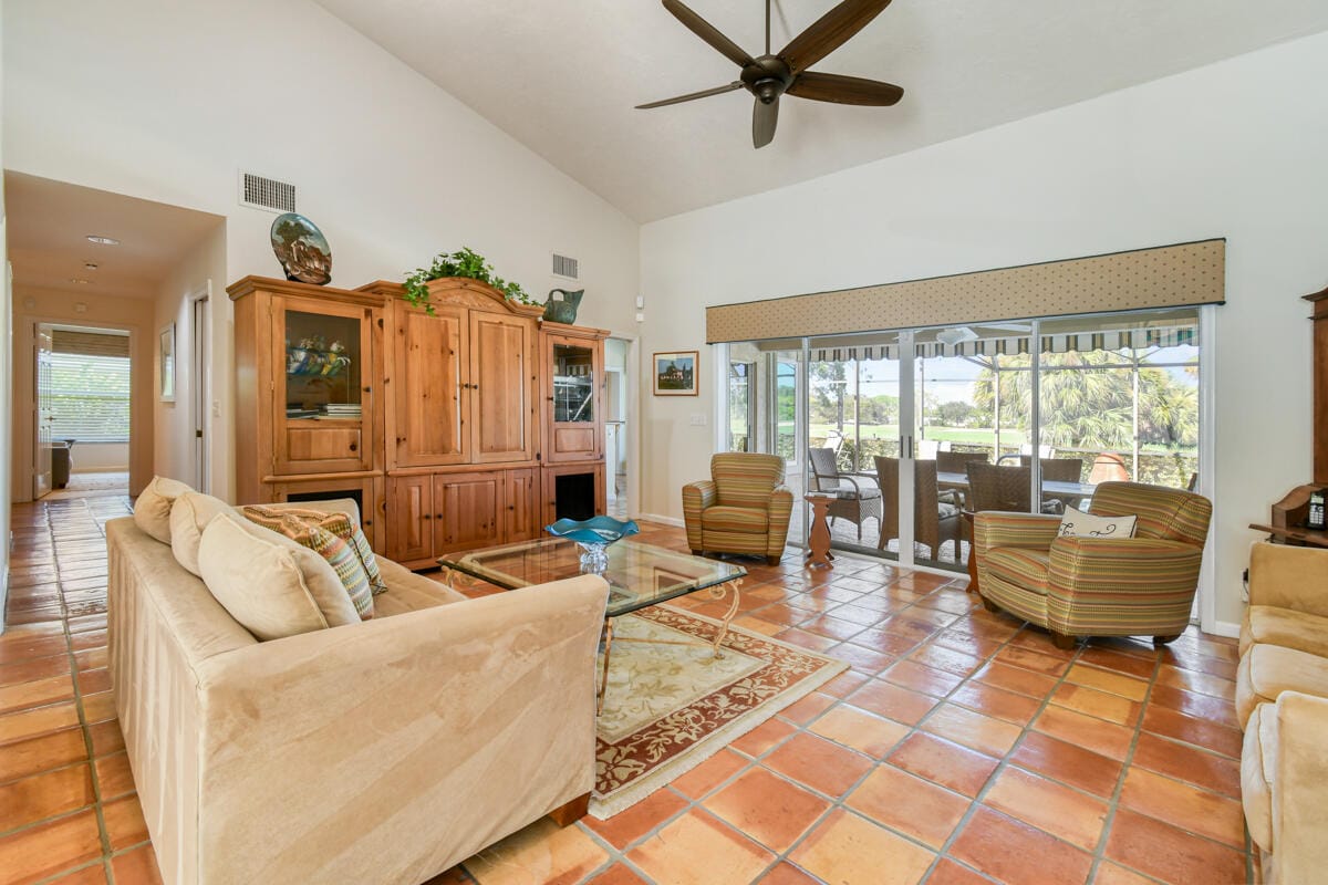 151 Country Club Drive, Tequesta, FL 33469 photo 8