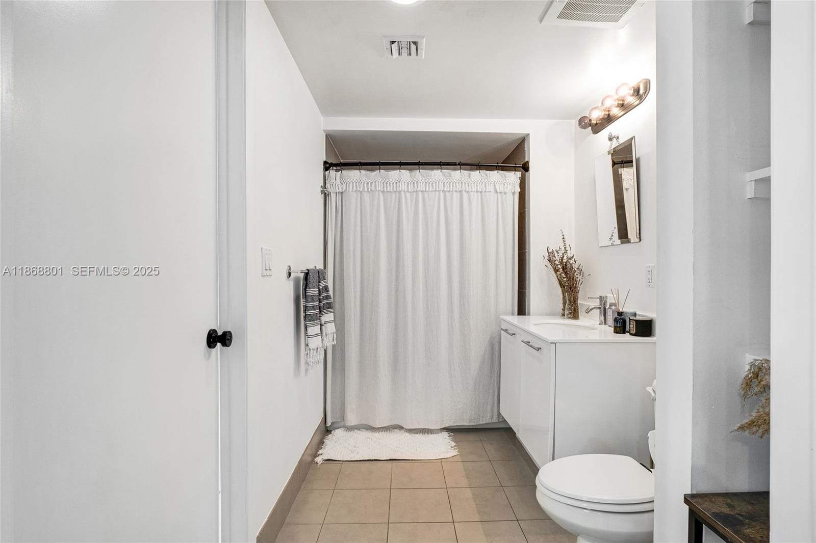 92 SW 3rd Street 4312, Miami, FL 33130 photo 13