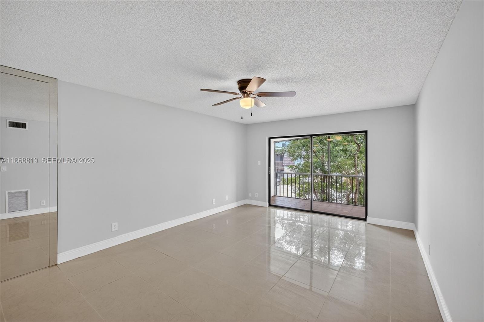 3109 Oakland Shores Drive 209, Oakland Park, FL 33309 photo 7