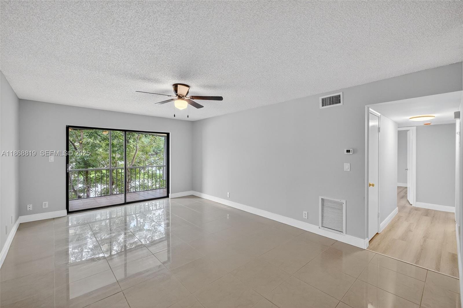 3109 Oakland Shores Drive 209, Oakland Park, FL 33309 photo 8