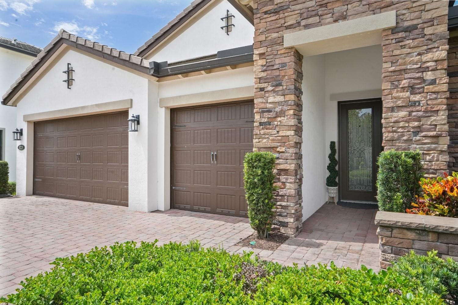 9228 Grand Prix Lane — photo 7