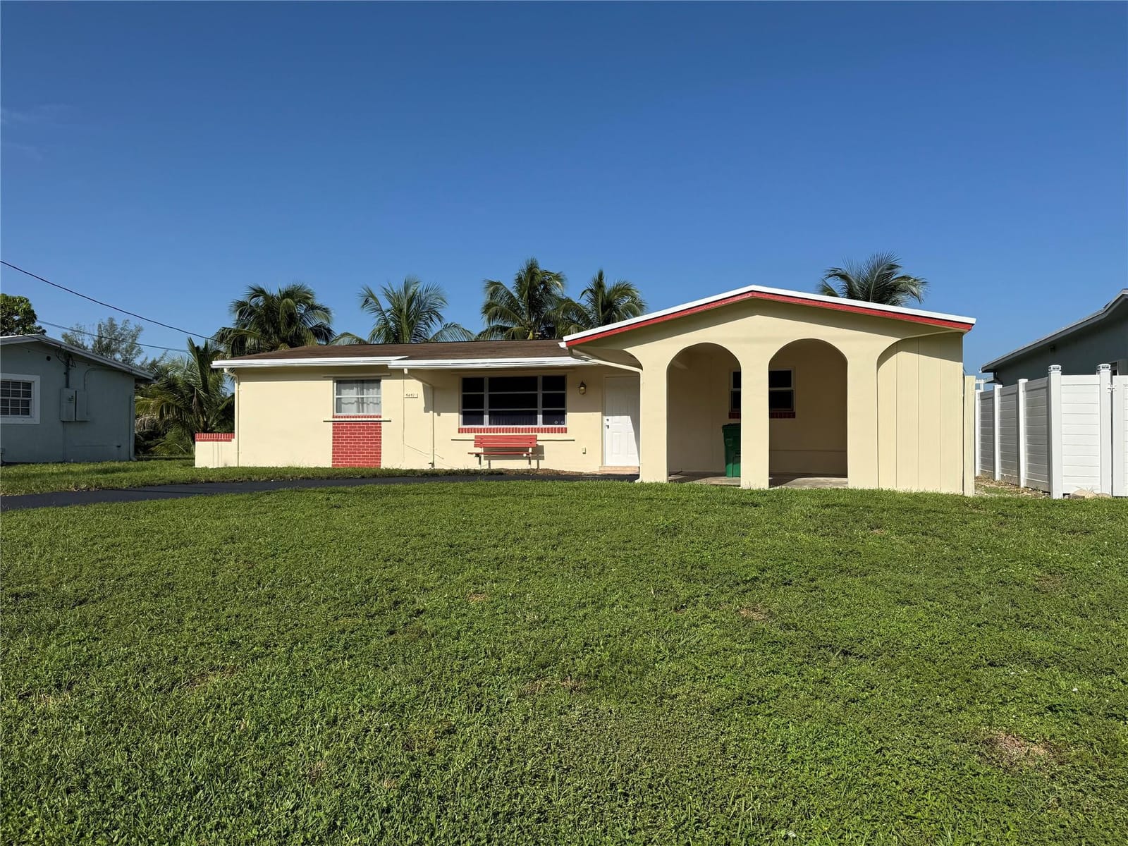 5451 SW 55th Avenue, Davie, FL 33314