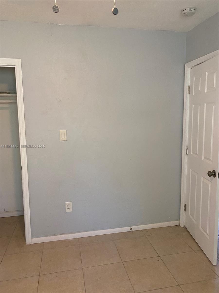 2365 NW 89th Street, Miami, FL 33147 photo 18