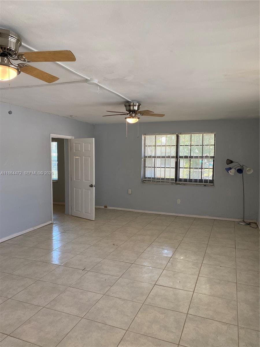2365 NW 89th Street, Miami, FL 33147 photo 21