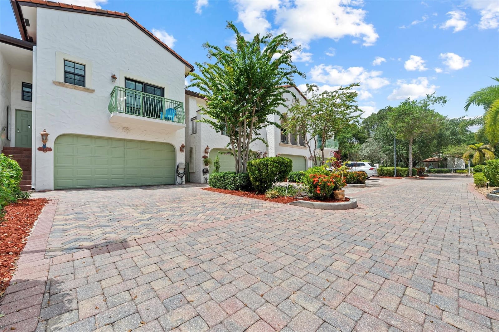 2924 Hidden Harbour Court, Fort Lauderdale, FL 33312