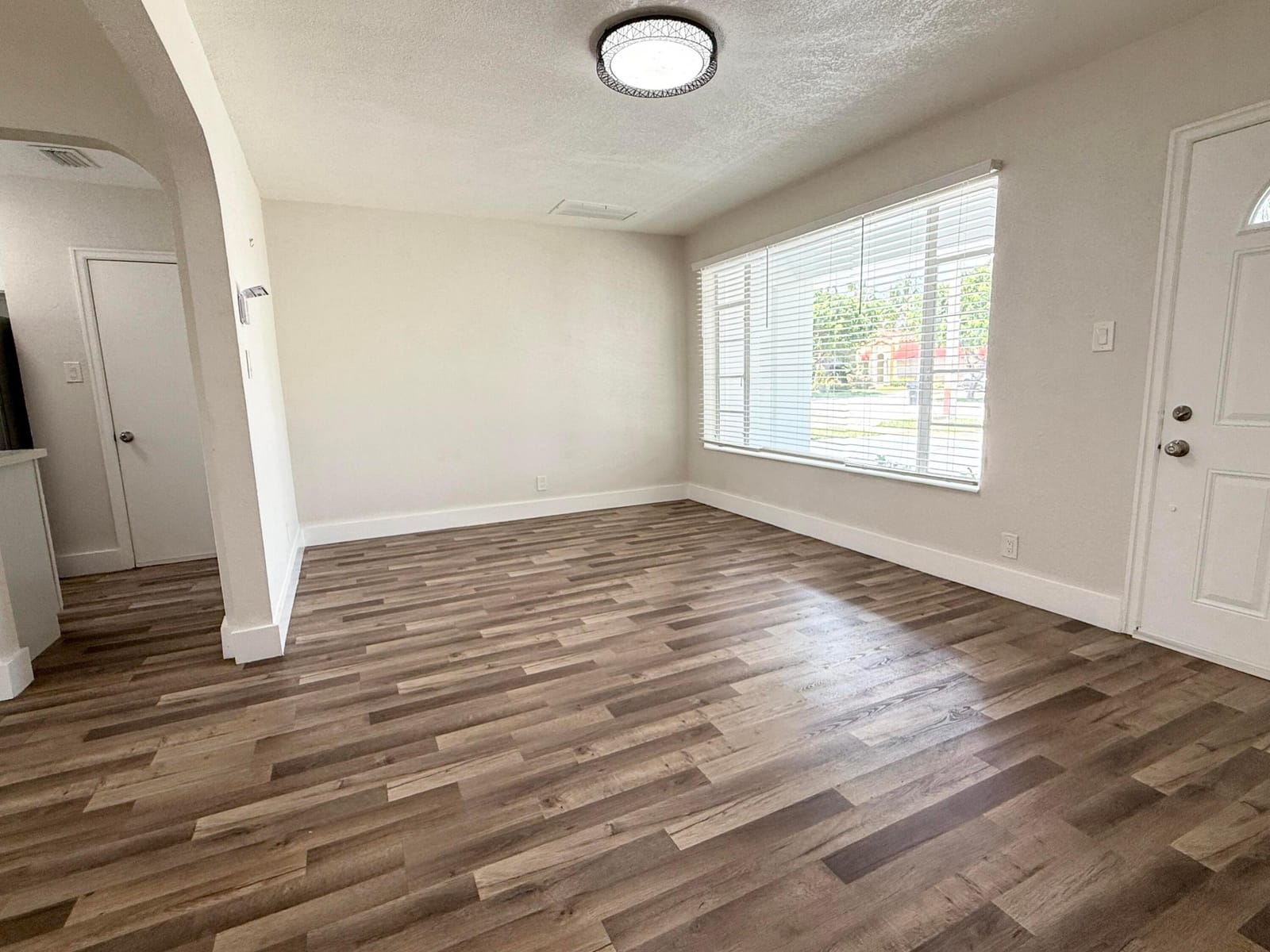 121 Auburn Drive — photo 12
