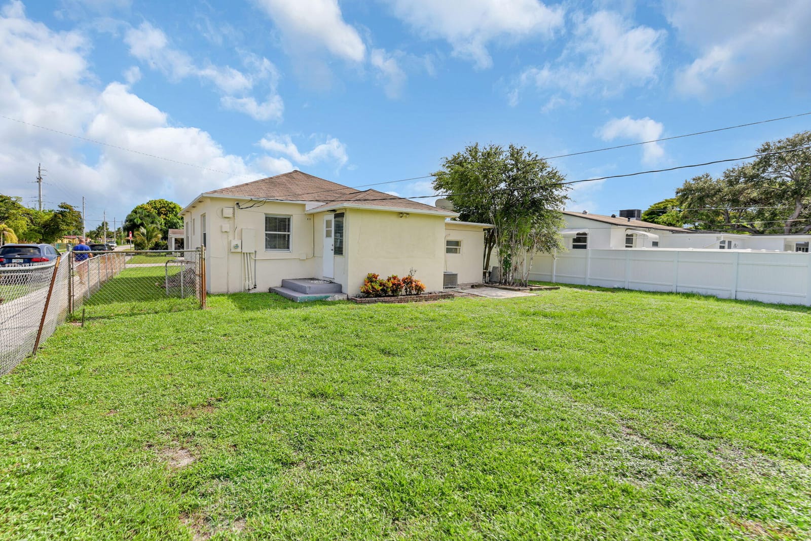 2403 Scott Street, Hollywood, FL 33020 photo 27
