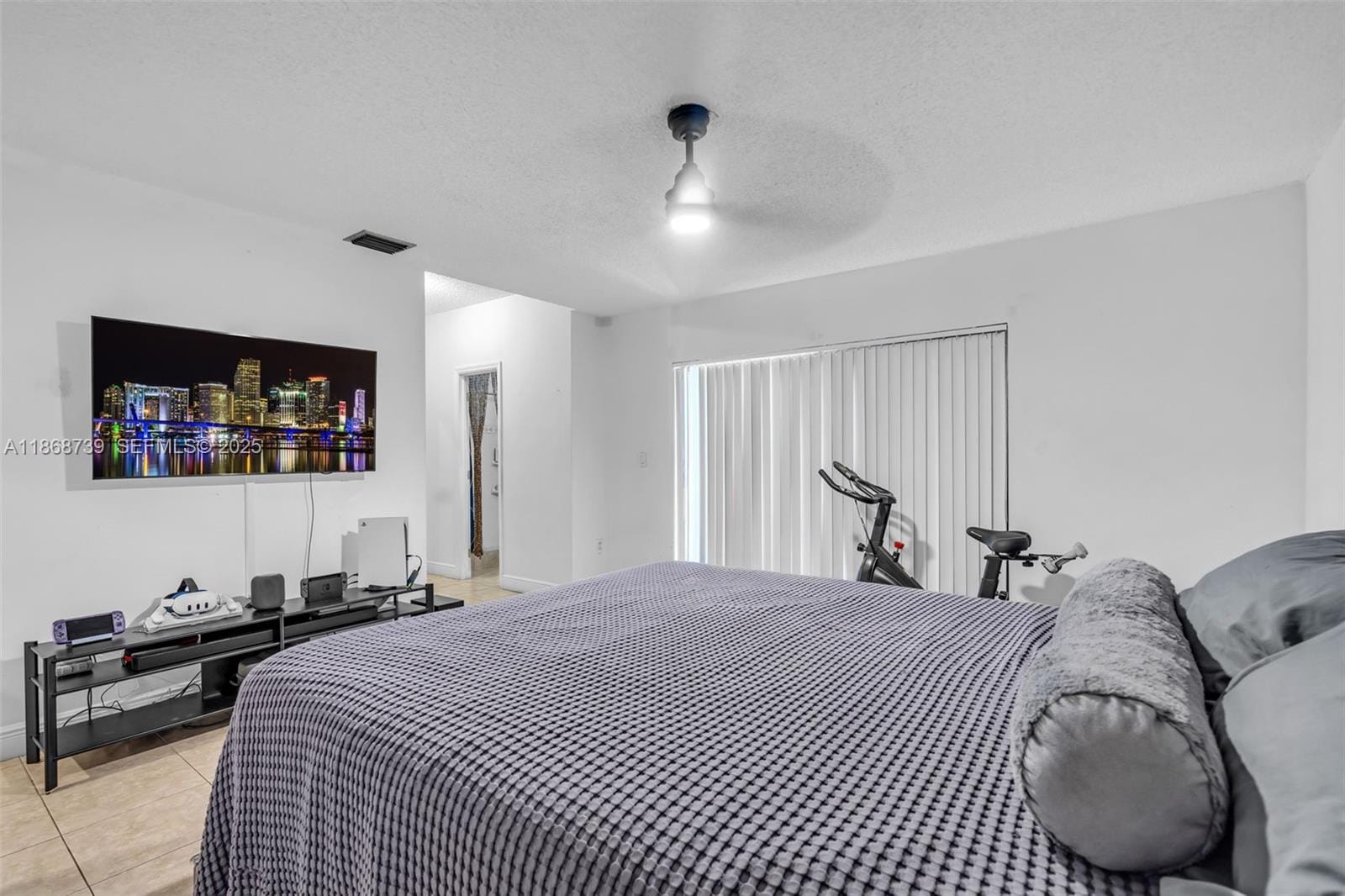 6646 NW 175th Terrace, Hialeah, FL 33015 photo 14