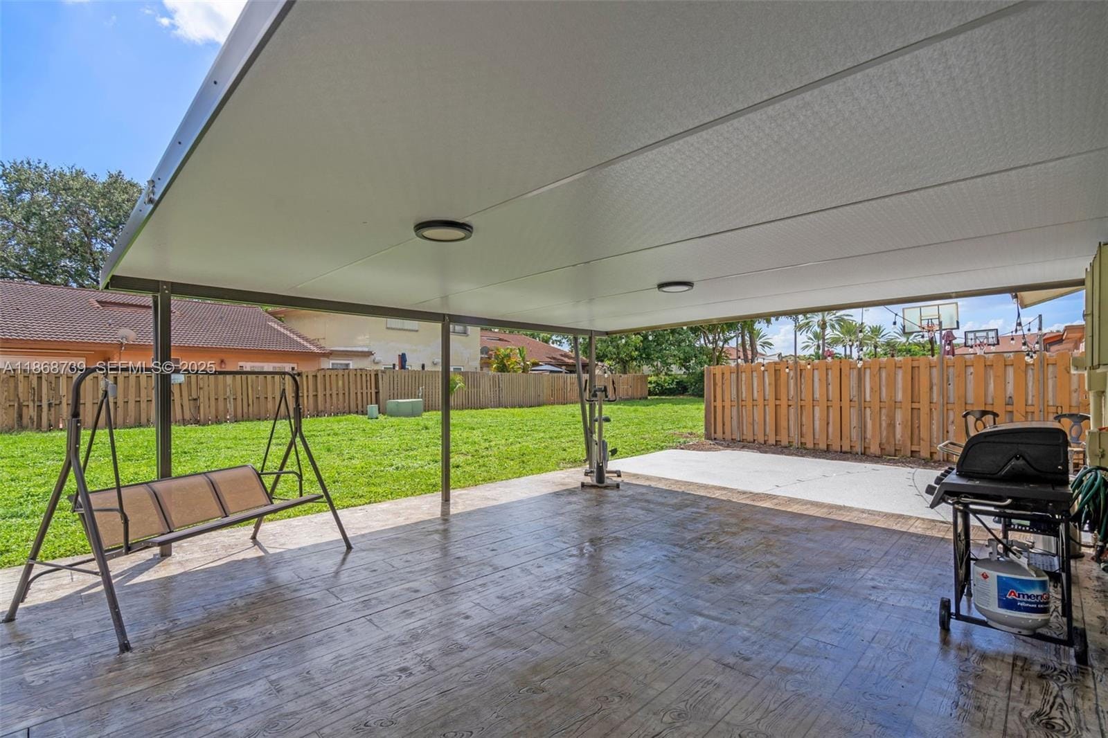 6646 NW 175th Terrace — photo 3
