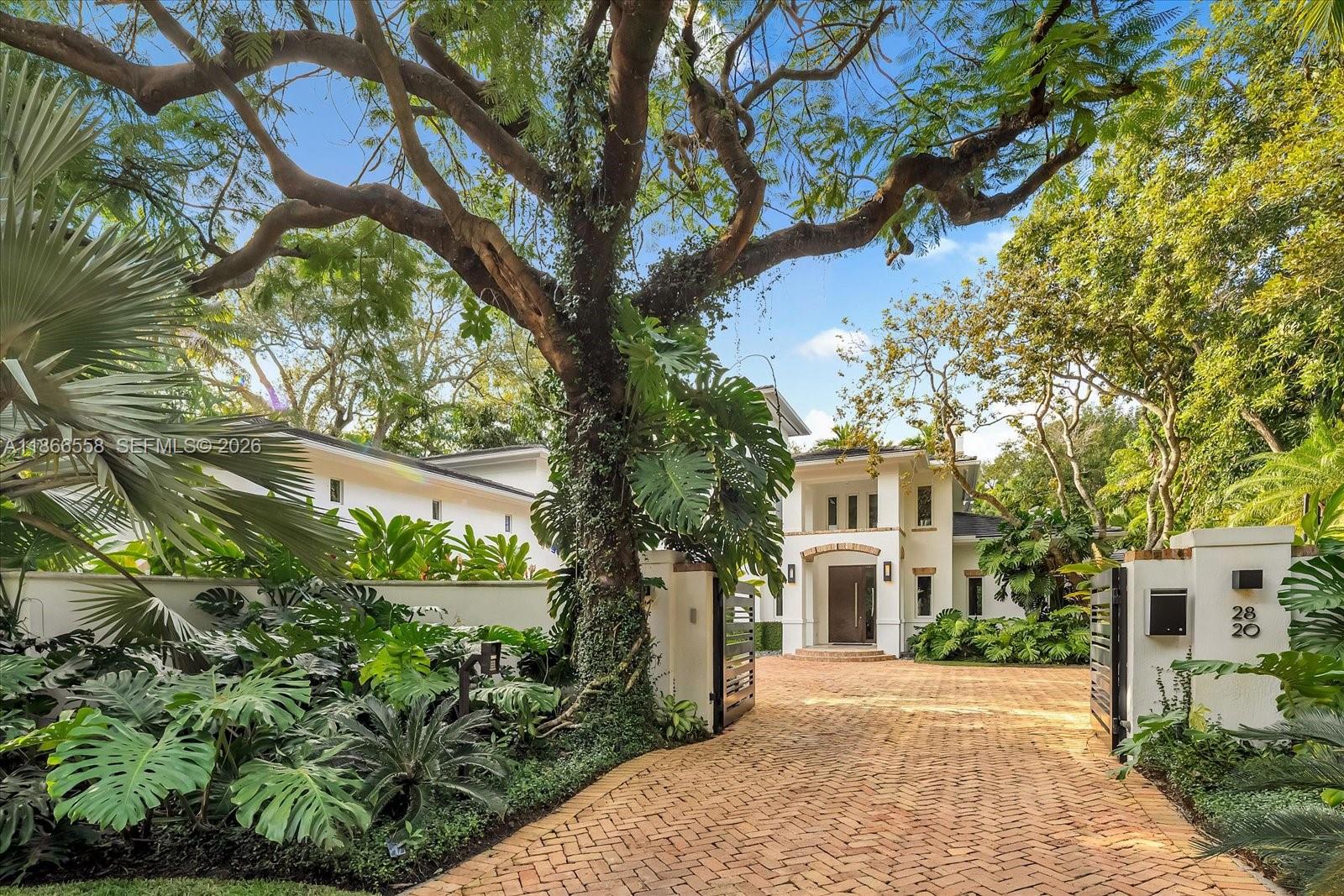 2820 Brickell Avenue, Miami, FL 33129, Miami