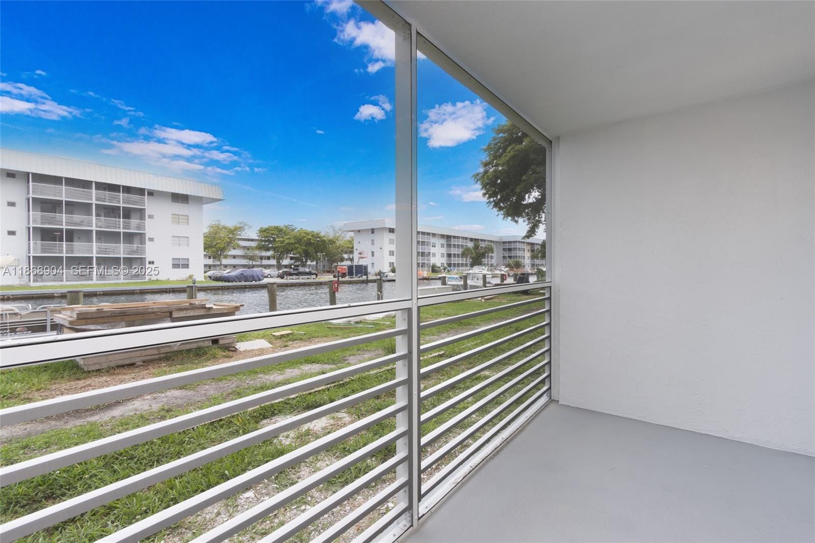 3600 NE 170th Street D-112, North Miami Beach, FL 33160 photo 18